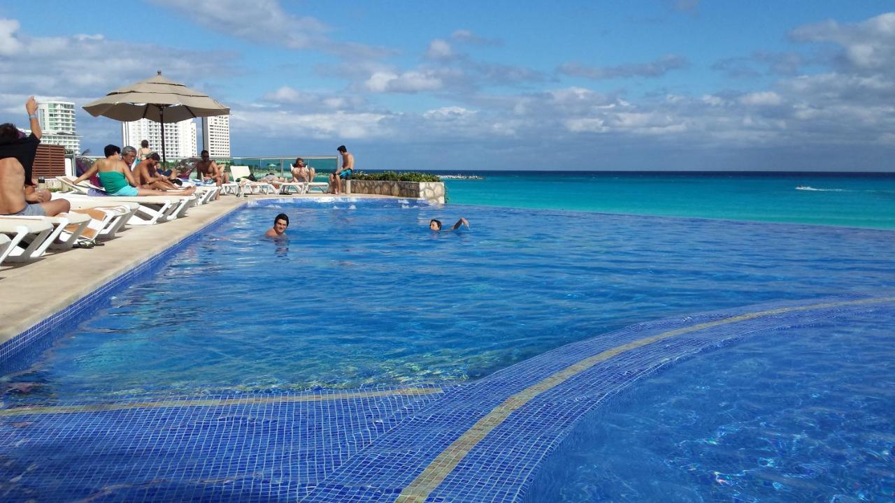 Ocean Seaview Dream 1 Bedroom Beachfront Condo Cancún Exterior foto